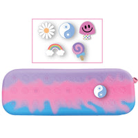 ESTUCHE TIE DYE CON CHARMS