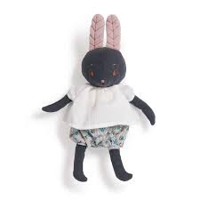 MUÑECA RABBIT AFTER THE RAIN